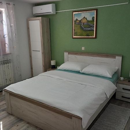 Guesthouse Mario Korenica Exteriér fotografie