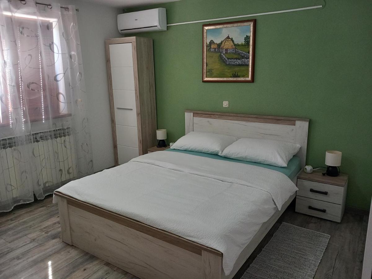 Guesthouse Mario Korenica Exteriér fotografie
