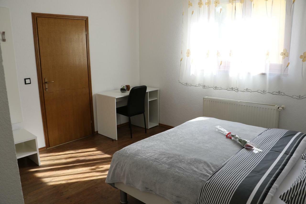 Guesthouse Mario Korenica Exteriér fotografie
